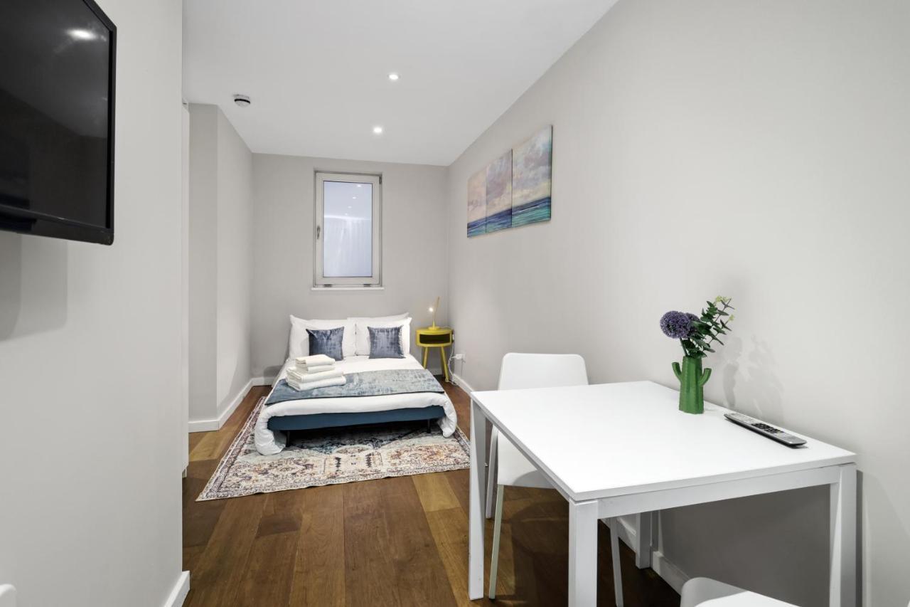 Spacious 1 Bedroom Flat 伦敦 外观 照片